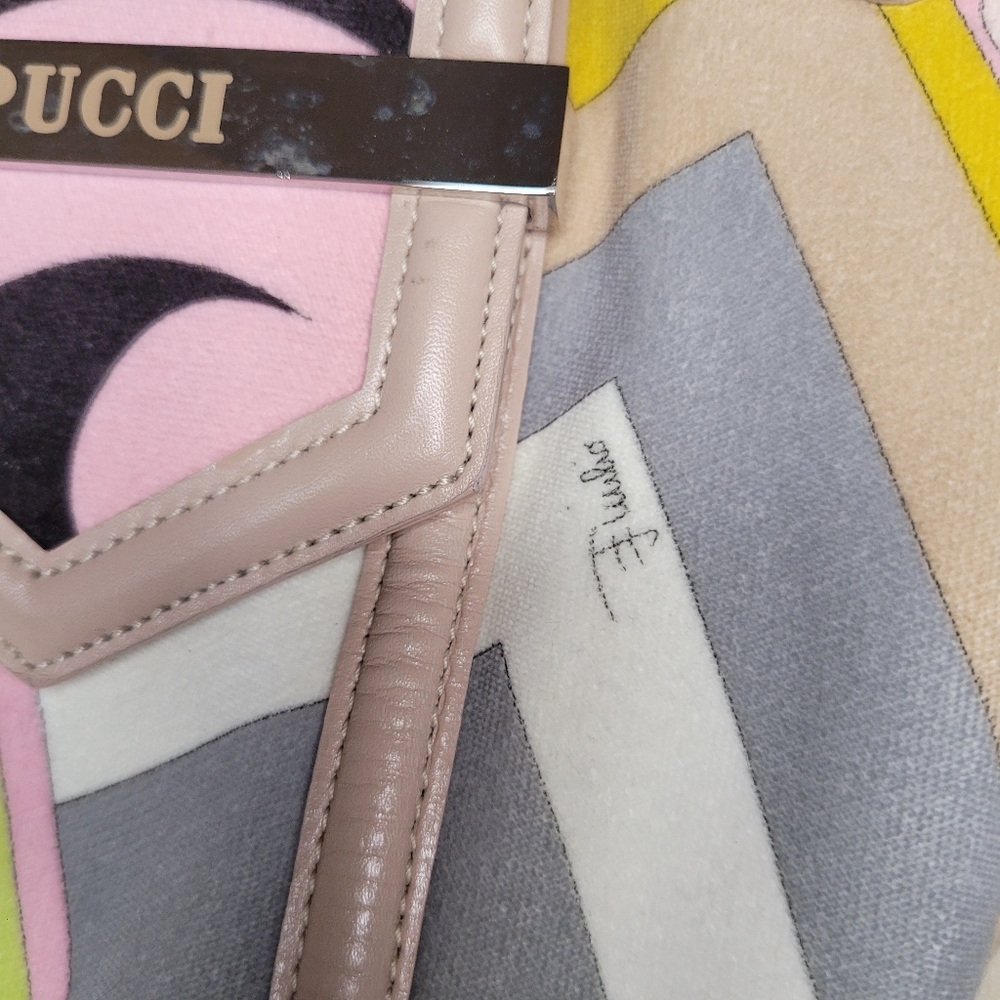 Handbag - Picture 4 of 10